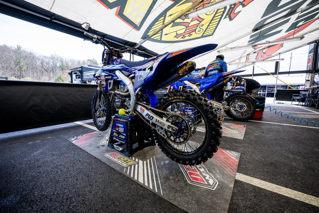 GIZMOMODS / ROCK RIVER / YAMAHA / rockriverracing.com – FOXBOROUGH